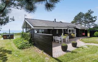 3 Bedroom Lovely Home In Knebel - Knebel - 1
