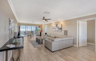 Crescent Royale 501 - Siesta Key - 3