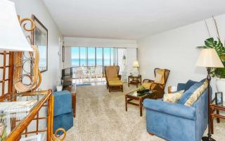 Crescent Royale Condominiums 6E - 2