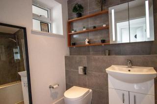 modern 2 bedroom @ Nine Elms Station A - Londra - 6