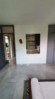 Chambre en location dans un appartement lumineux à Cocody Lycée-Technique - 4