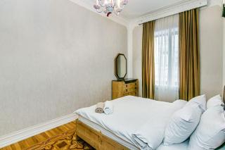 COMPASS Apartment - Bakoe - 1