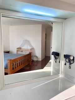 Trinity Classic 3BR Apartment Central Location - 3