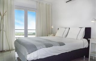 Awesome Home In Trullent - 3