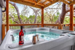 Good Day Treehouse - Wimberley - 0