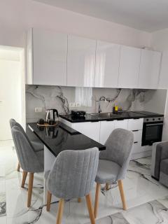 Sarande SeaView Apartment - Saranda - 5