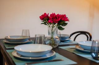 Cozy Rooftop Flat - Steps from the sea - AC and WiFi - 8