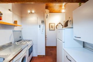 Cozy Rooftop Flat - Steps from the sea - AC and WiFi - 3