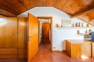 Cozy Rooftop Flat - Steps from the sea - AC and WiFi - 1