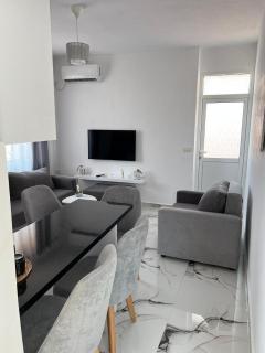 Sarande SeaView Apartment - Saranda - 4