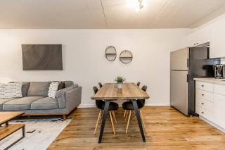 The Landing Pad - Condo in Collingwood - Collingwood - 2
