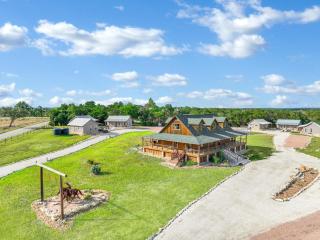 RusTx Ranch Unit 1- Equestrian - Wimberley - 4
