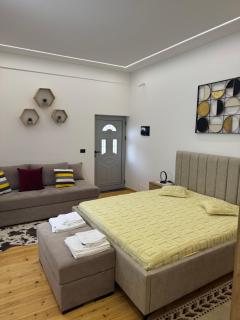 Kadena Guesthouse - Tepelenë - 1