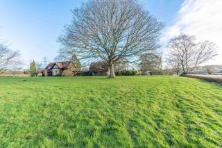 Large family getaway! - Rogate - 7