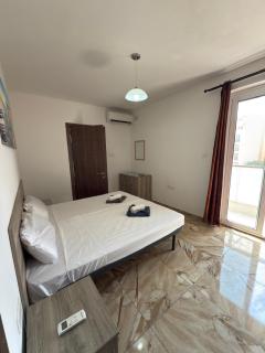 3-Bedroom Apartment in Msida M4 - Msida - 4
