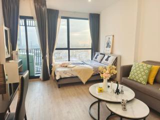 The Rich Rama 9 Luxury Condos - - 2