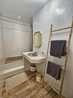 Le Faramineux, Élegant 2 chambres - Avignone - 5