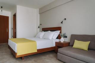 Amphitryon City Hotel - 1