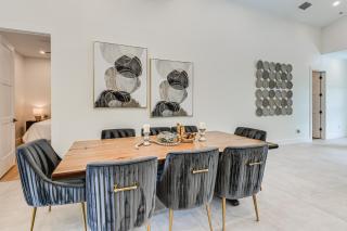 Luxe Outdoor Living Naples Getaway 2 Mi to Beach! - Naples - 3