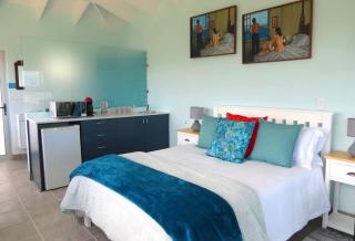 The Sundowner Room - 5