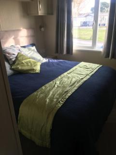 3 bed family static caravan - Selsey - 2
