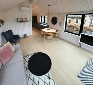 New Holiday Home 30 Meters From The Beach - 4