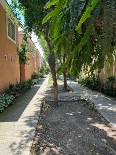 Casa en Urbanización Privada - Manta - 9