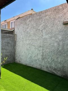 Casa en Urbanización Privada - Manta - 3