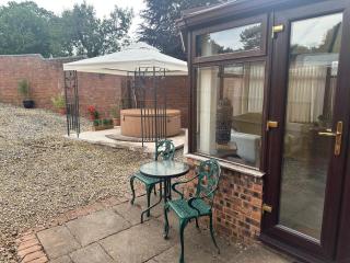 The Hurst Coach House - Stafford - 9