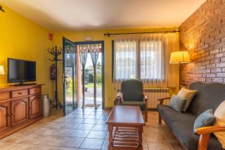 Can Pujol - Casa Rural 16-20 personas - Serra de Daró - 6