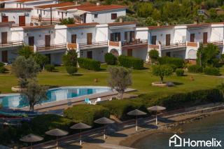 Veya Suite - Private Beach & Pools - Eretria - 2