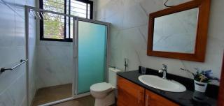 AfriqPnB NR Chambre Royale 3 avec Piscine et Bord de mer - Kribi - 1