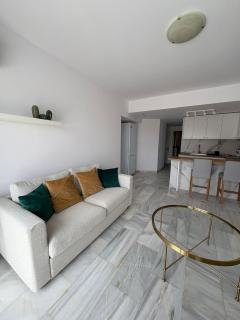 Palm Breeze Retreat - La Caleta - 4