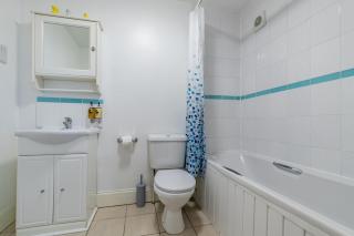 The Littleton Arms - 1