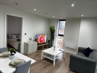 luxury City One Bed - Manchester - 0