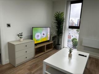 luxury City One Bed - Manchester - 2