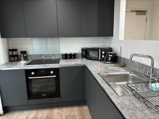 luxury City One Bed - 1