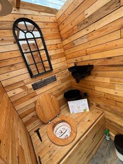 The Meadows Hut - Alvington - 9