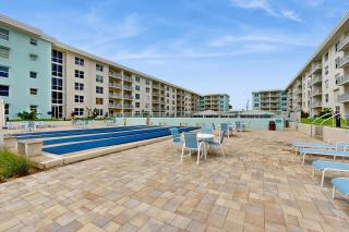 Sea Coast Garden - New Smyrna Beach - 5
