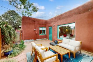 The Bird House - Taos - 8