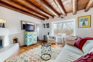 The Bird House - Taos - 7