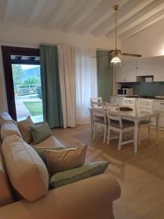 Villa immersa nella natura -Piscina condivisa- - Nuragheddu - 1