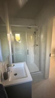 The Tides Inn - Ballynagaul - 1