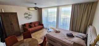Orient Holiday - Slantchev Briag - 0