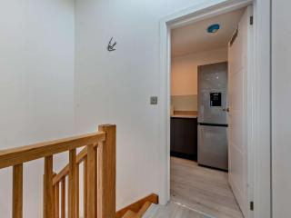 4 Bed in Llandovery 90307 - Myddfai - 3