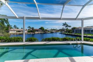 The Seahorse House I Wide Views on Tip Lot Minutes from the Gulf - Marco Island - 8