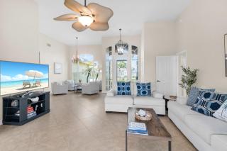 The Seahorse House I Wide Views on Tip Lot Minutes from the Gulf - Marco Island - 4