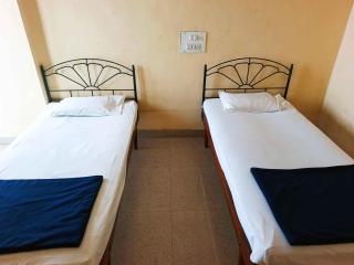 Hotel Alok Lodge - Dāvangere - 2