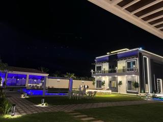 Calm Zone Luxury Private Pool 5BHK Villa - 9