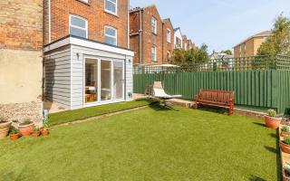 Heart of Cowes - 10 Guests, 200m to Town, Sea View - 3